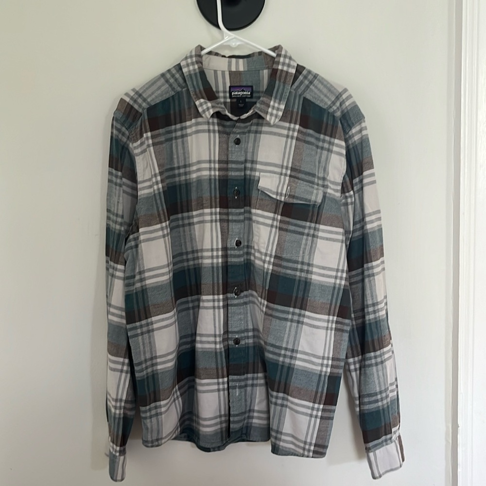 Patagonia organic cotton flannel long sleeve shirt large